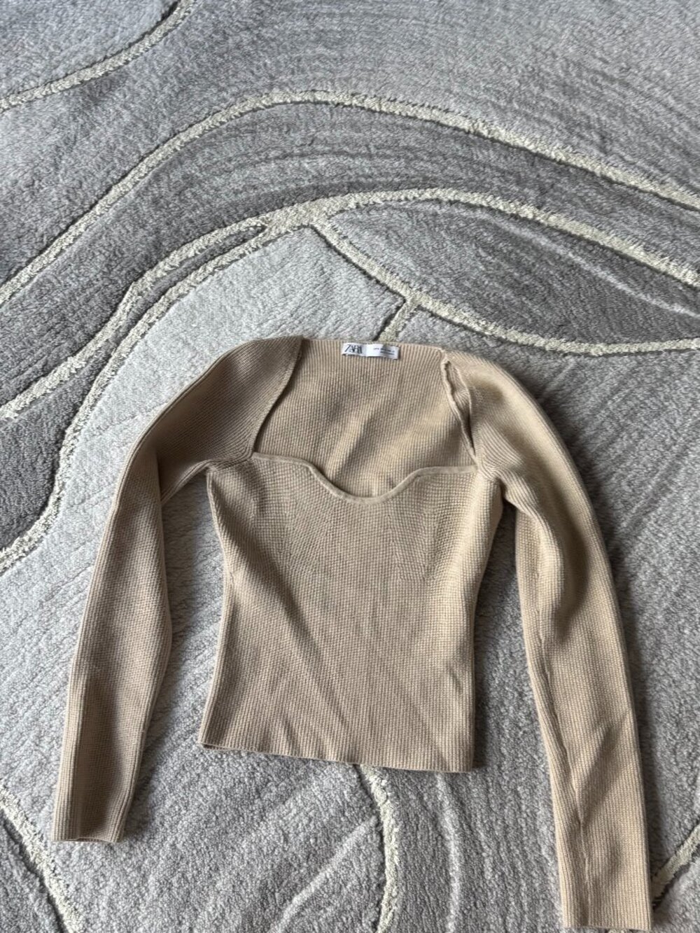 ZARA top